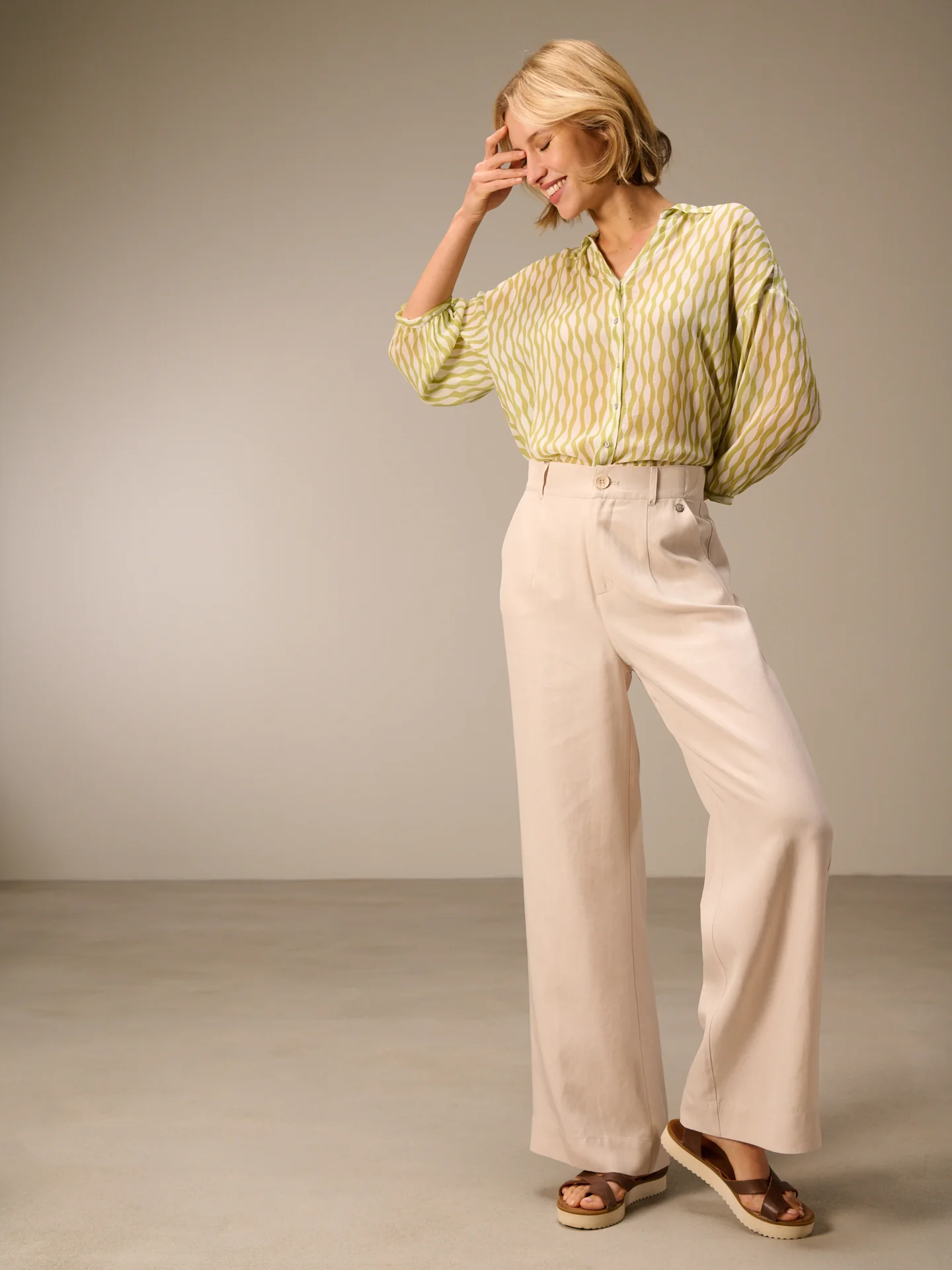 Bluse mit Druck - Image 10