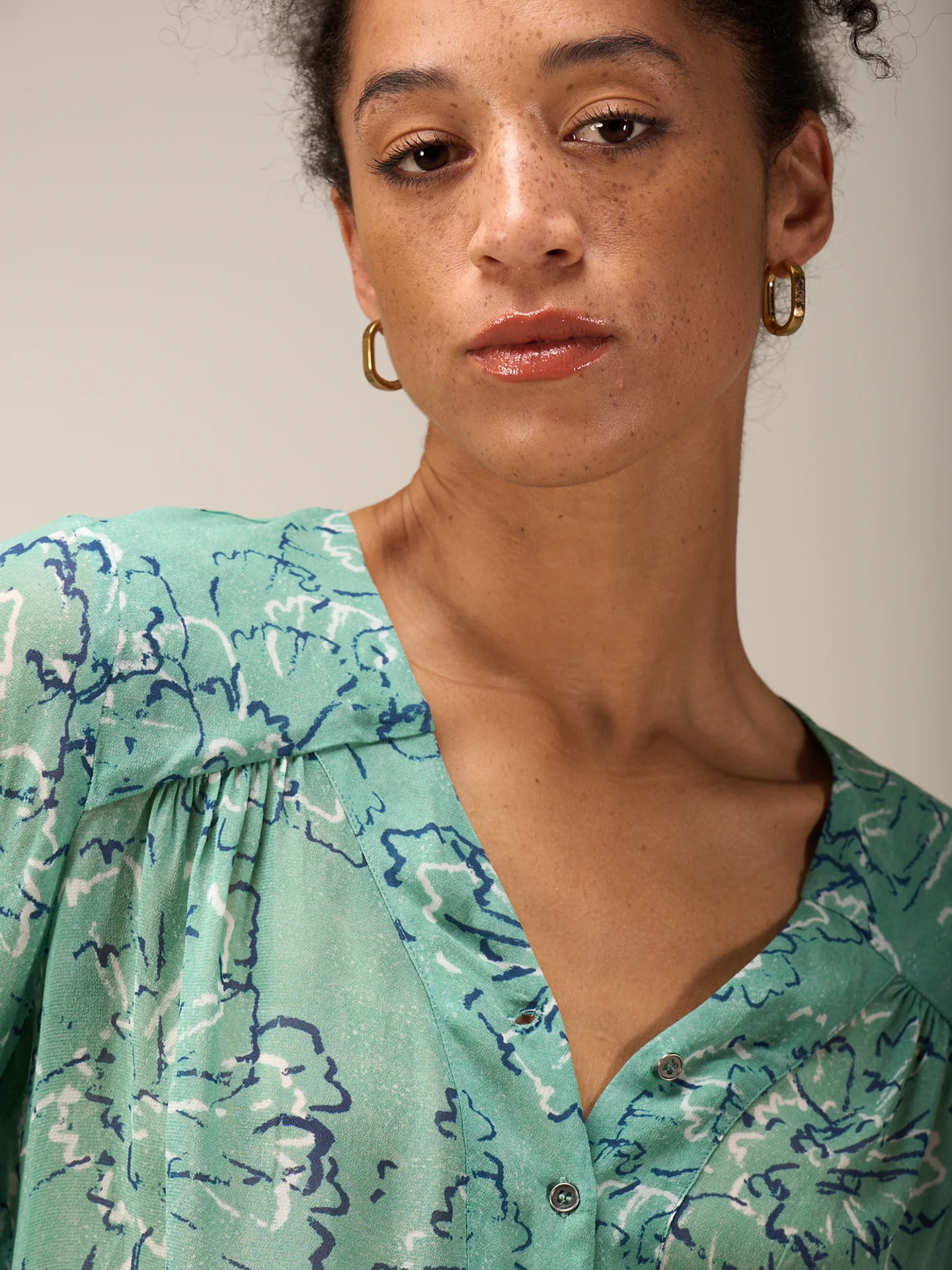 Bluse mit Knopfleiste - Image 3