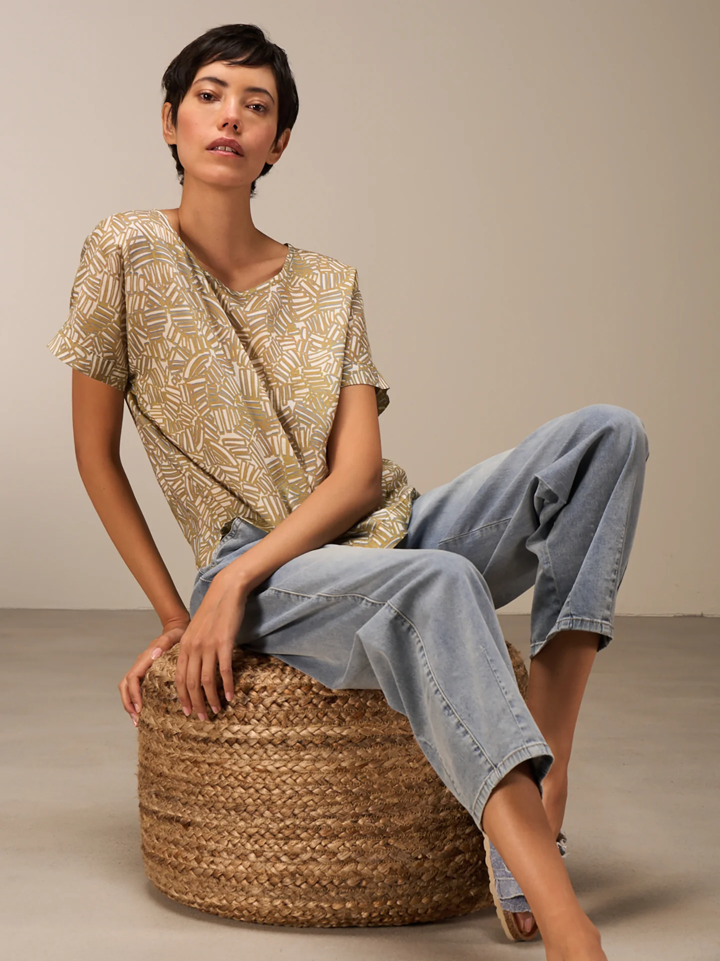 Bluse mit Rundhals - Image 11