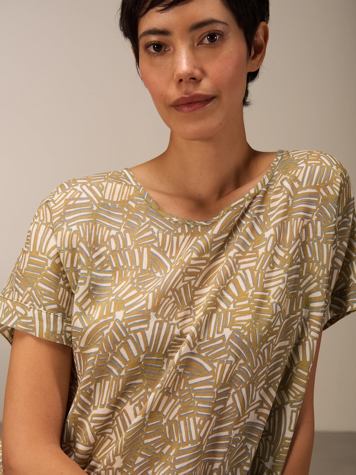 Bluse mit Rundhals - Image 13