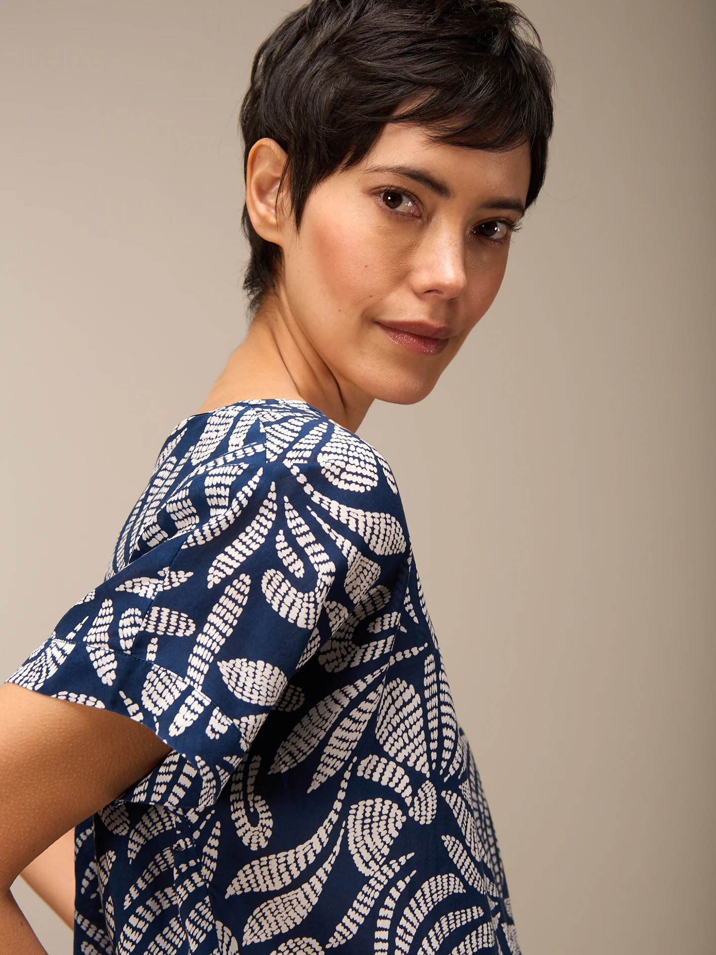 Bluse mit Rundhals - Image 25