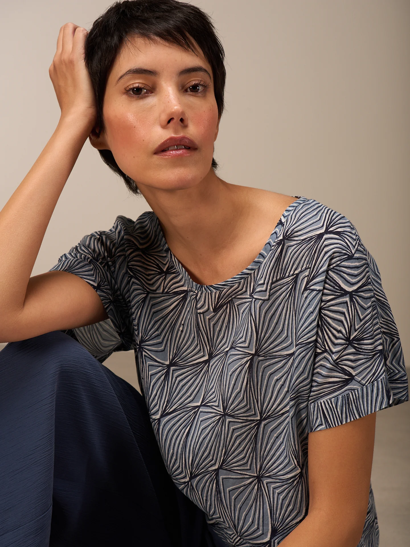 Bluse mit Rundhals - Image 6