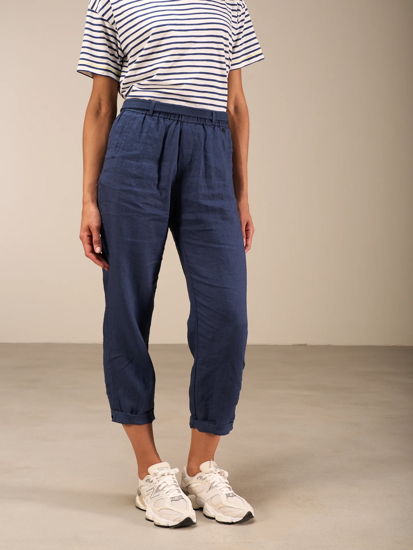 Hose mit elastischem Bund - Image 6