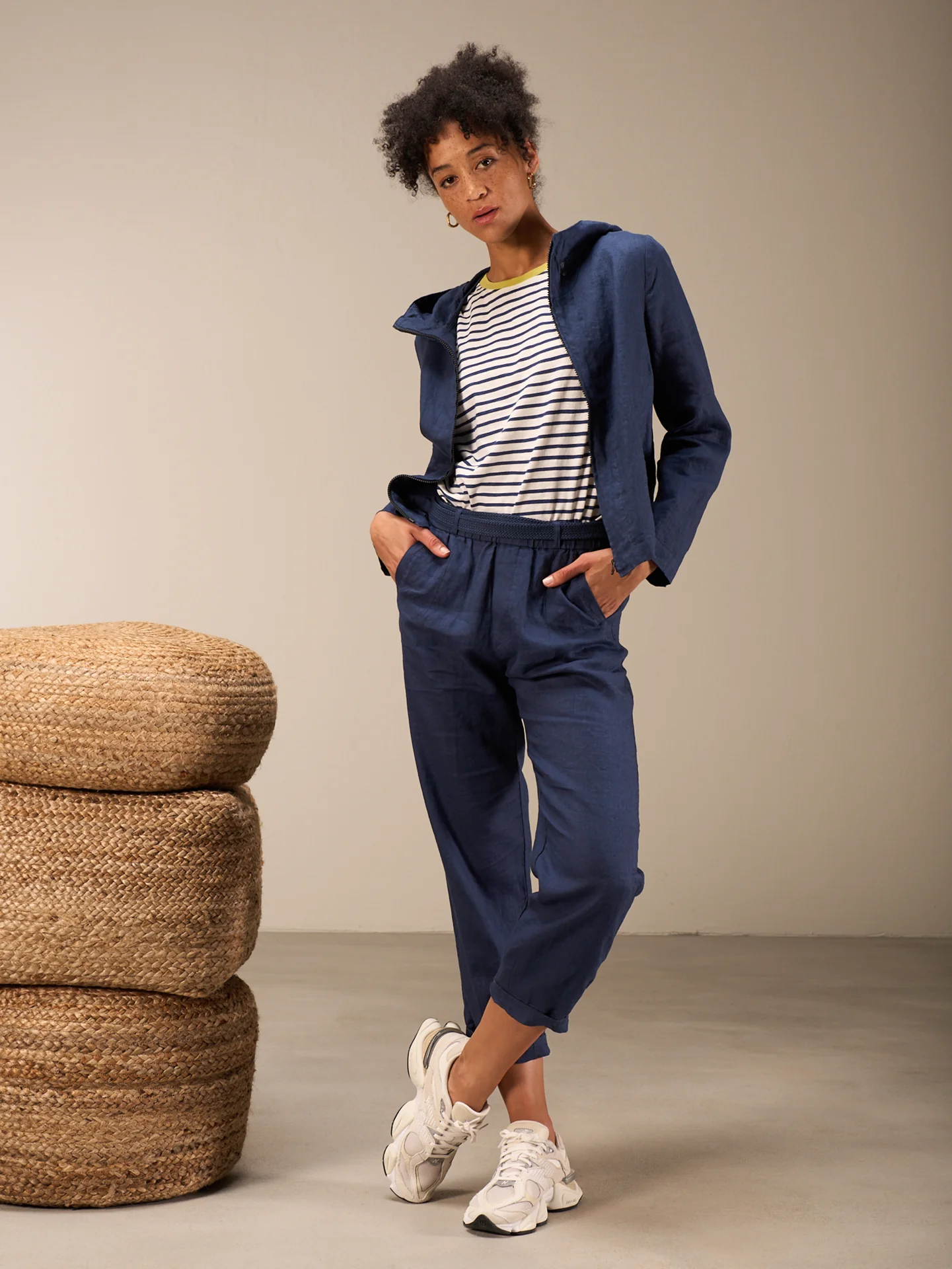 Hose mit elastischem Bund - Image 8