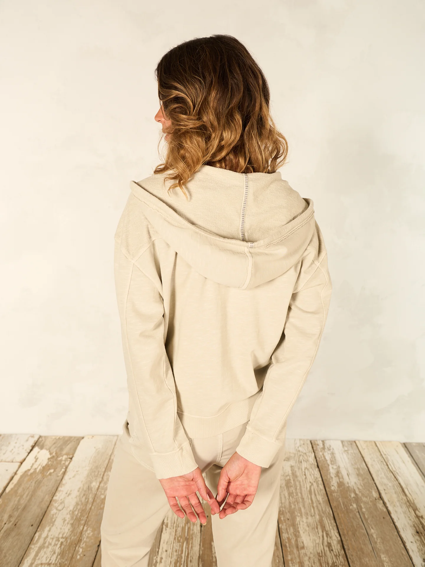 Jacke mit Kapuze - Image 4