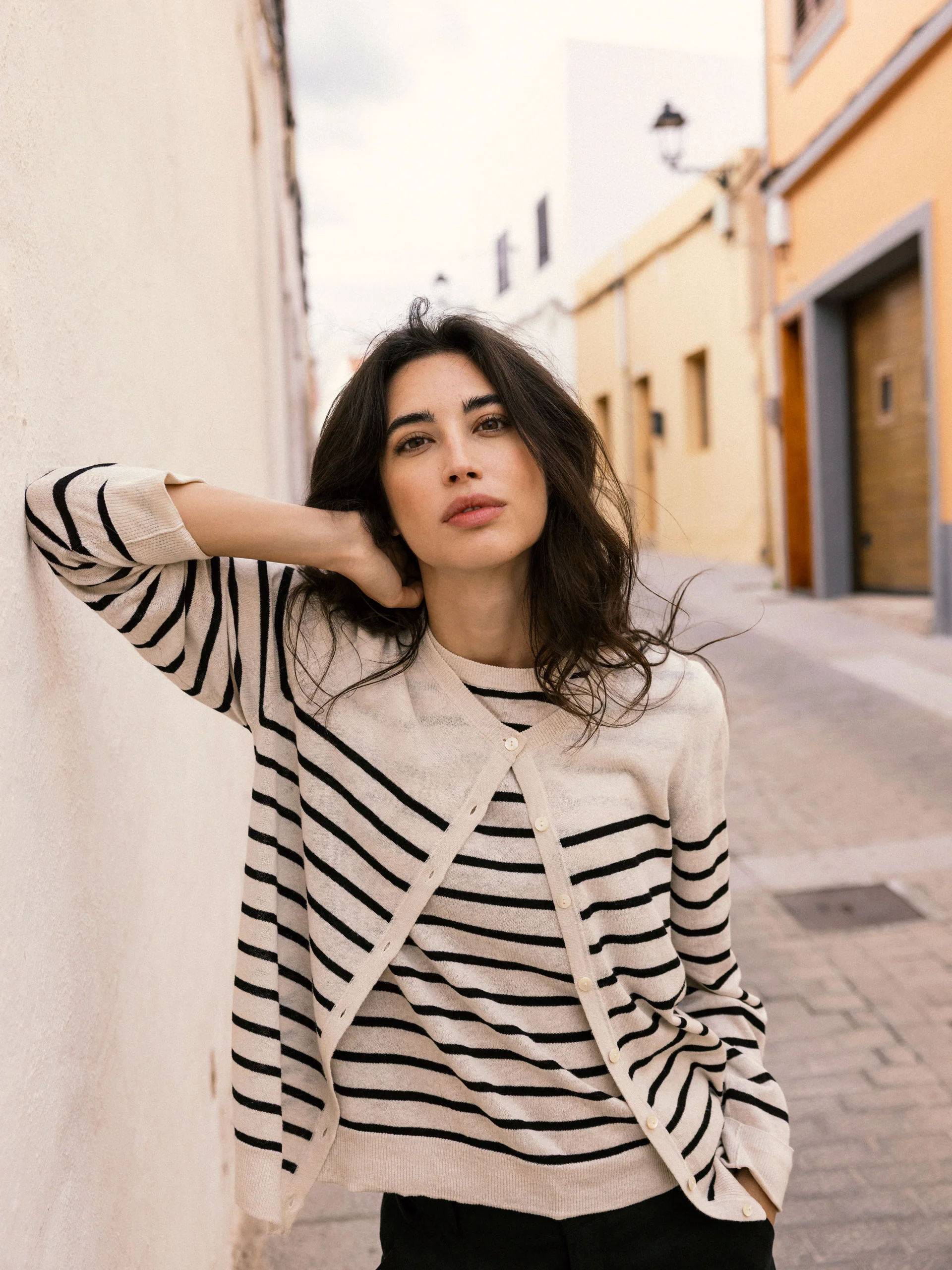 Strickjacke mit Leinen - Image 11