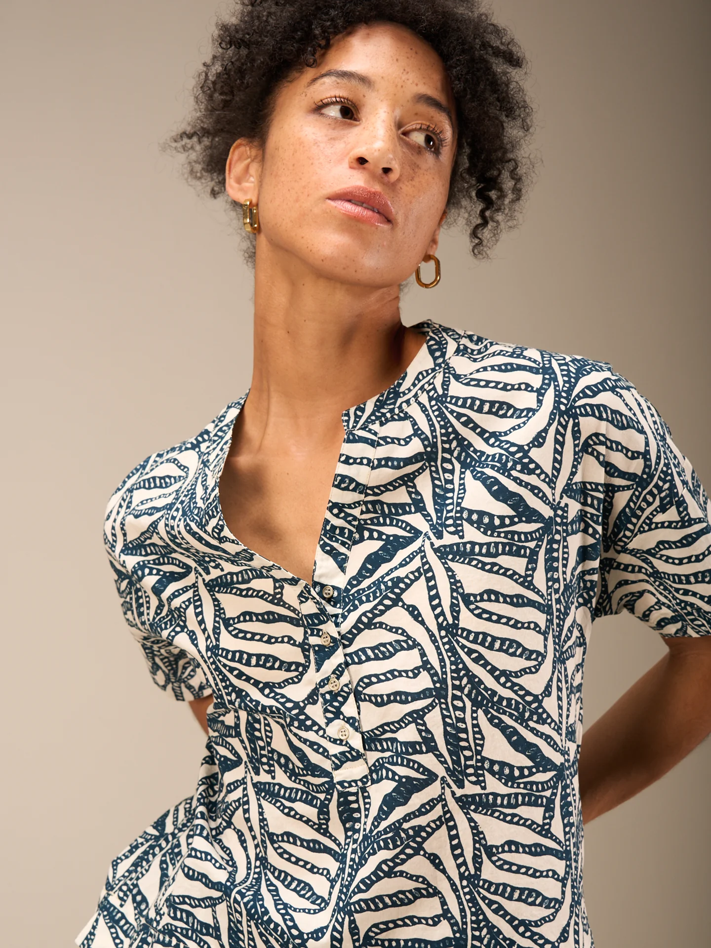 Kurzarmbluse - Image 11