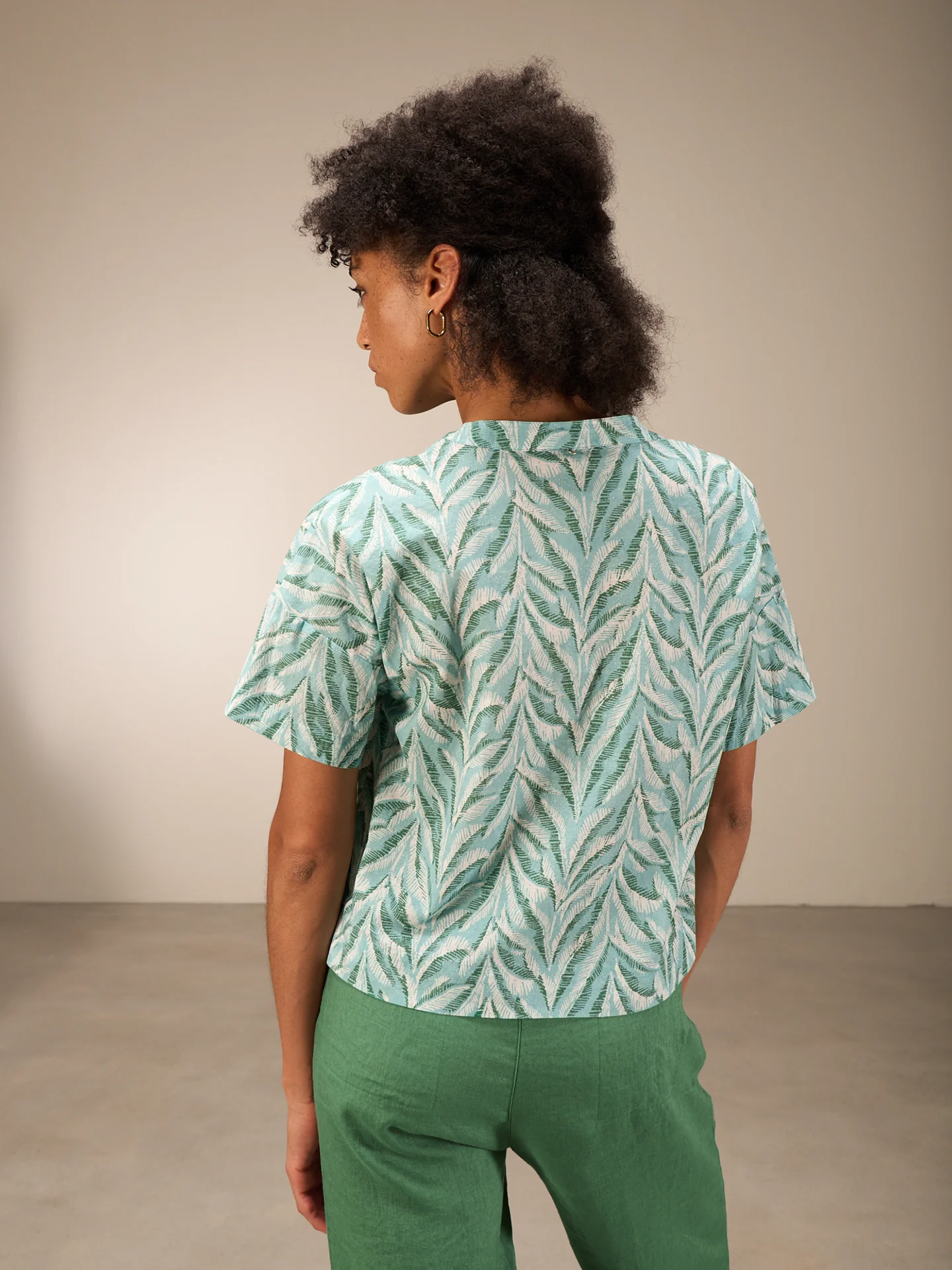 Kurzarmbluse - Image 16