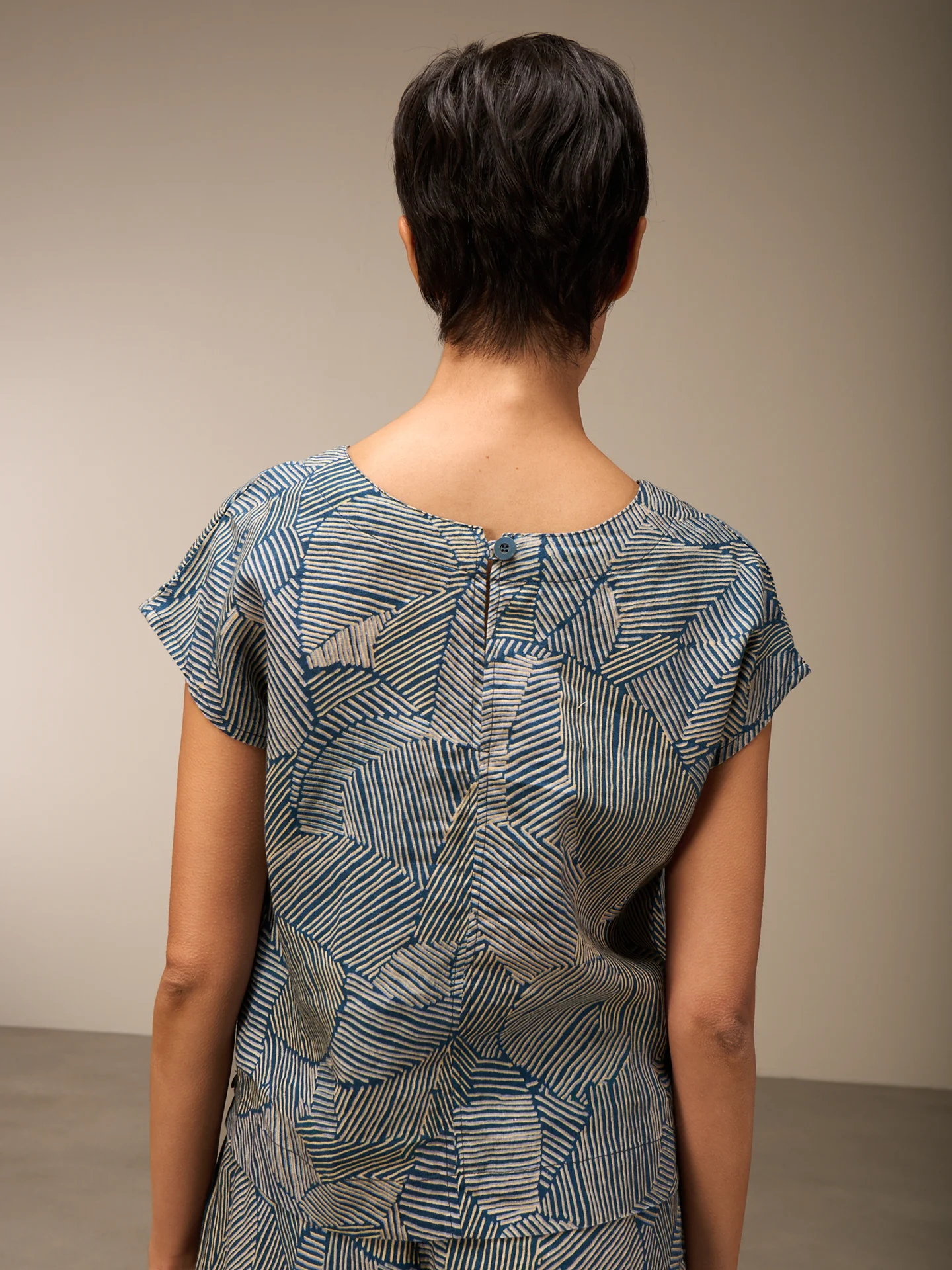 Leinenbluse - Image 11