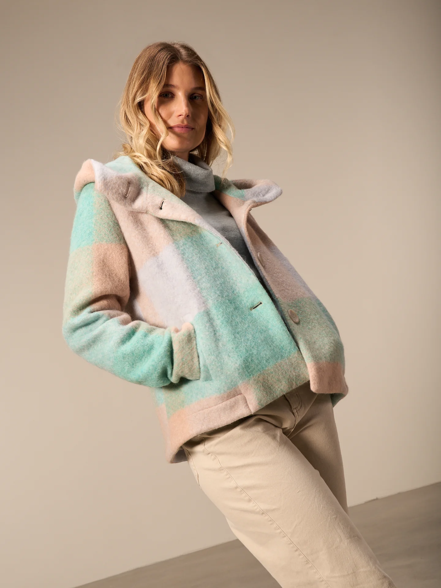 Mantel mit Karomuster - Image 7