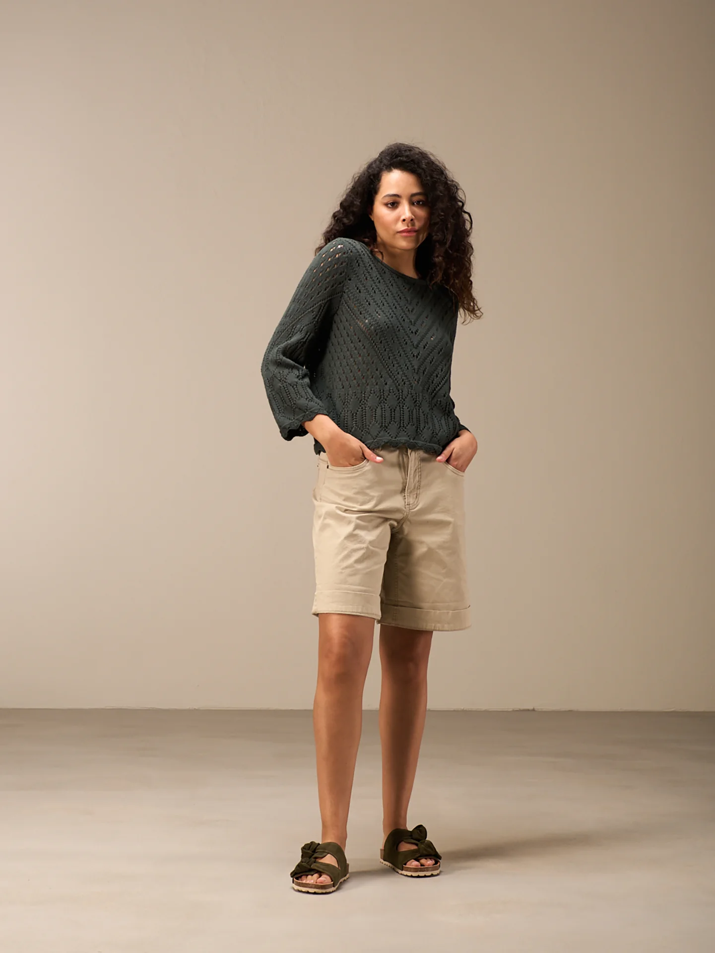 Pullover locker gestrickt - Image 11