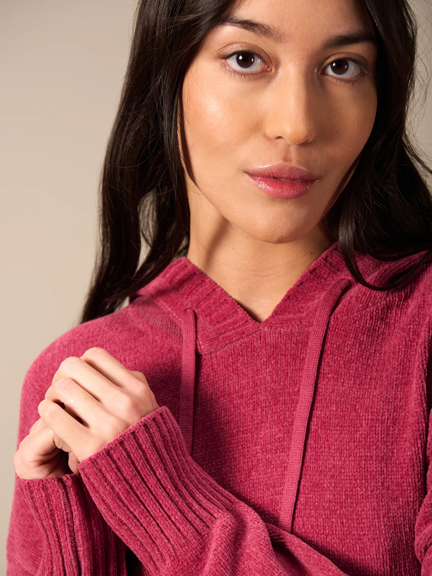 Pullover mit Kapuze - Image 8