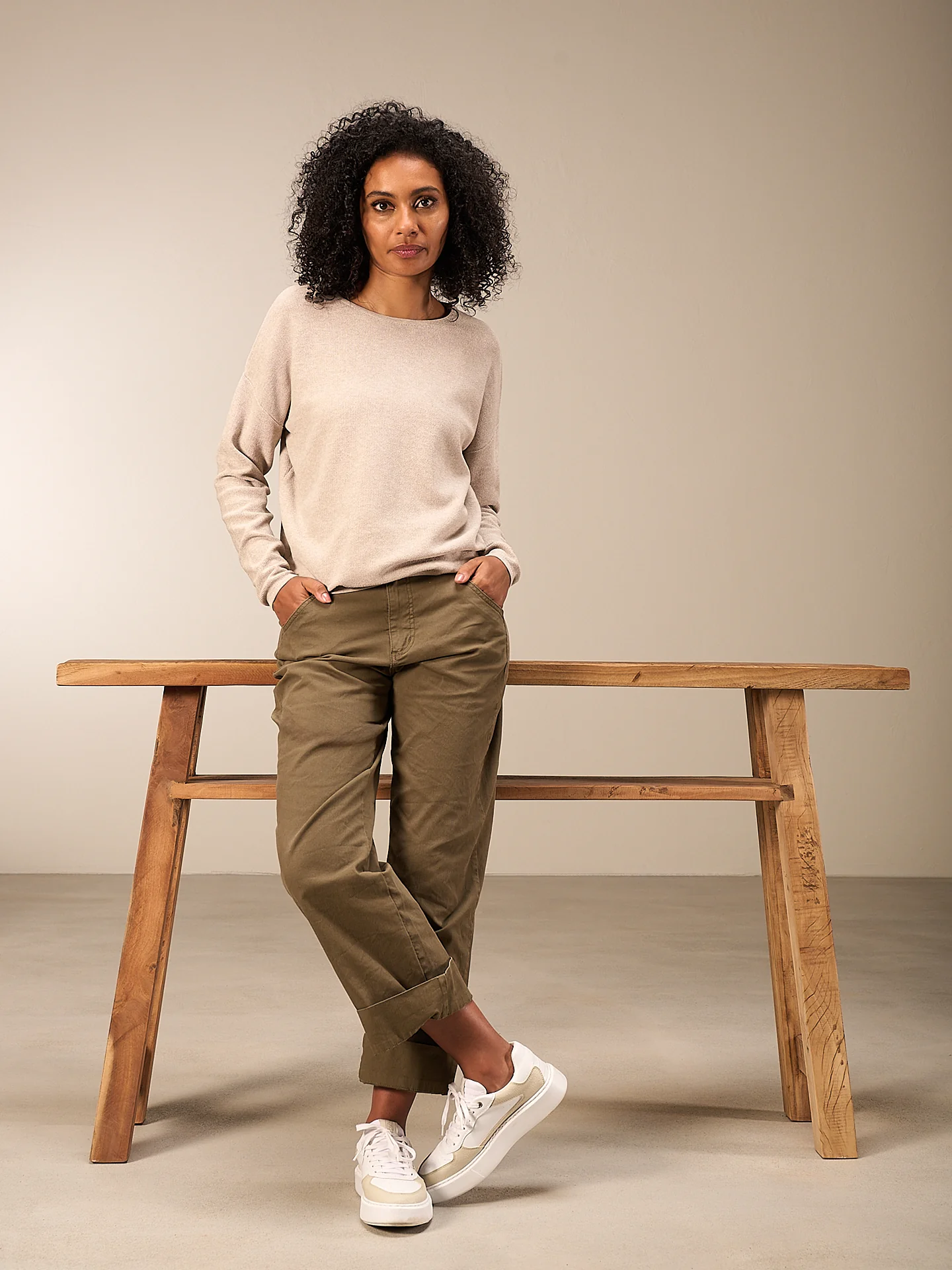 Pullover mit Rundauschnitt - Image 15