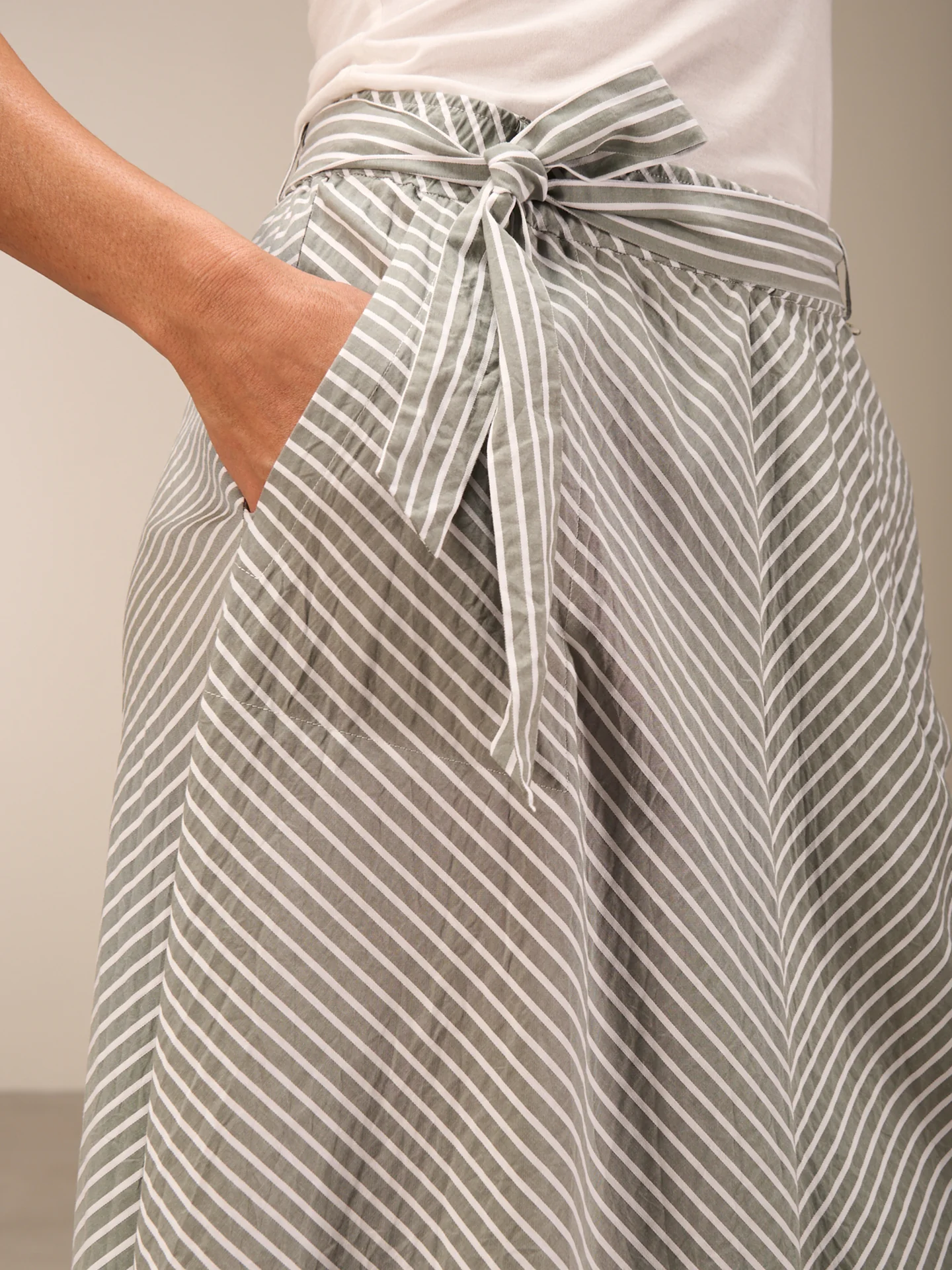 Rock mit Streifen - Image 4