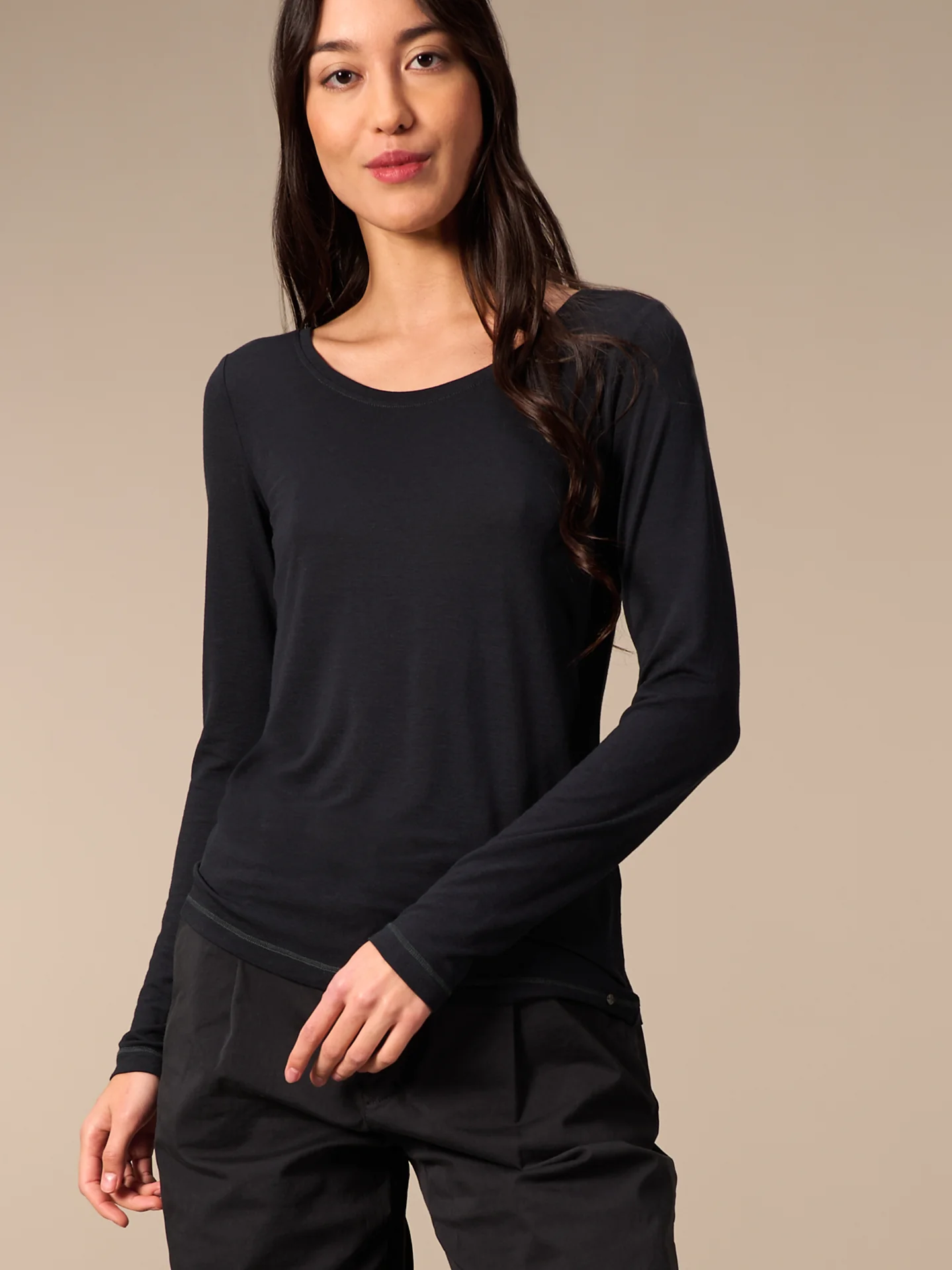 Shirt mit Rundhals - Image 11