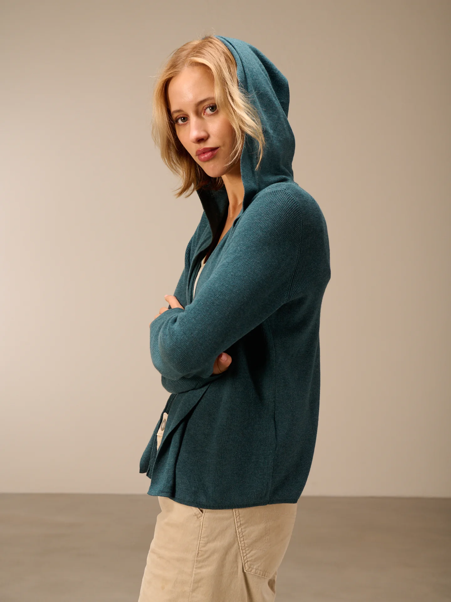 Strickjacke mit Kapuze - Image 11