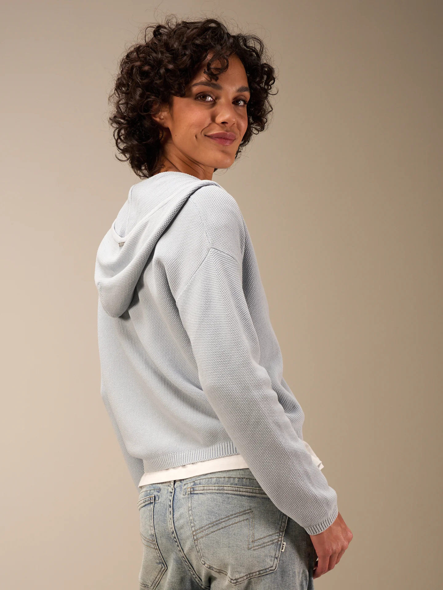 Strickjacke mit Kapuze - Image 4