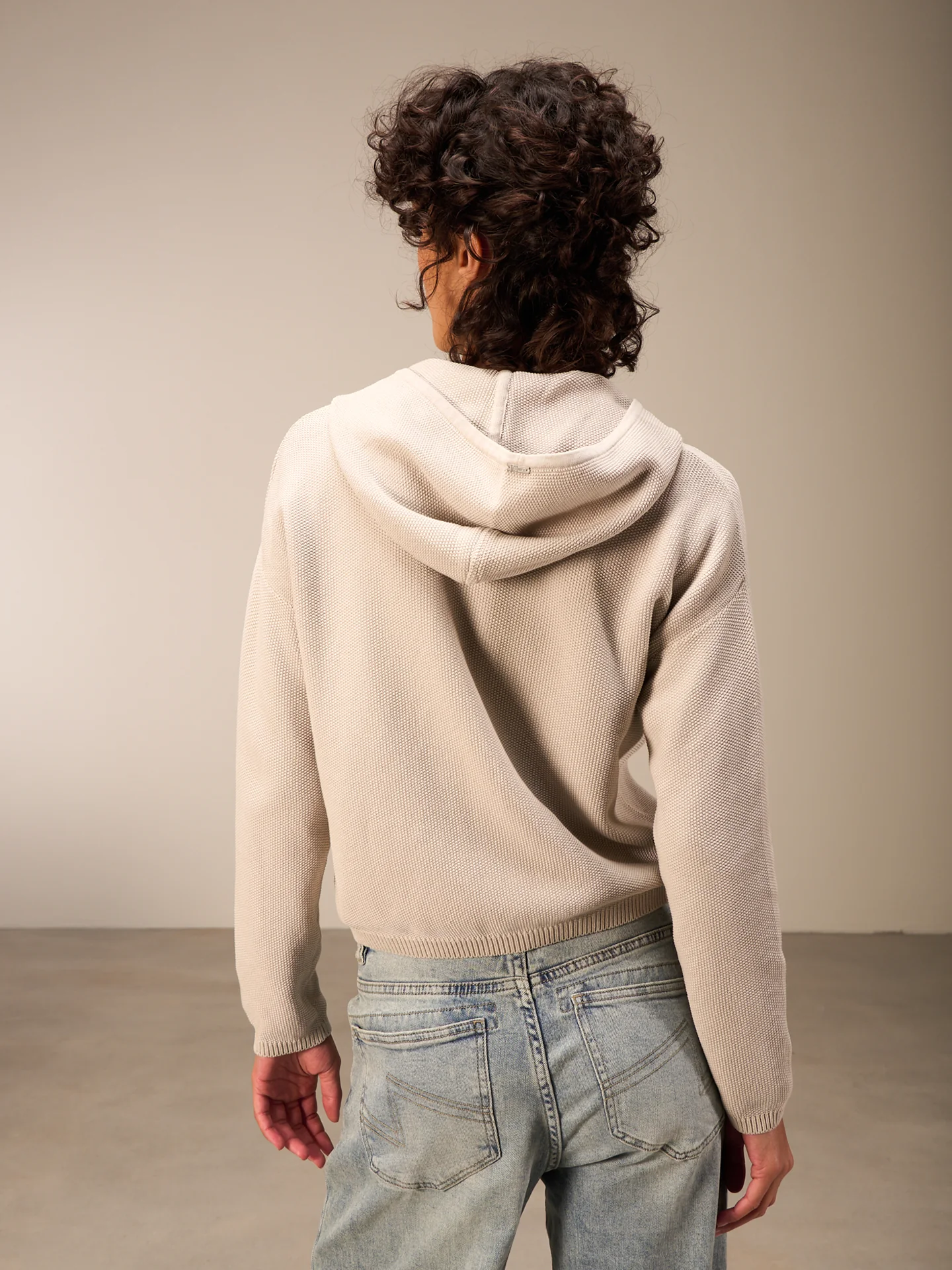 Strickjacke mit Kapuze - Image 6