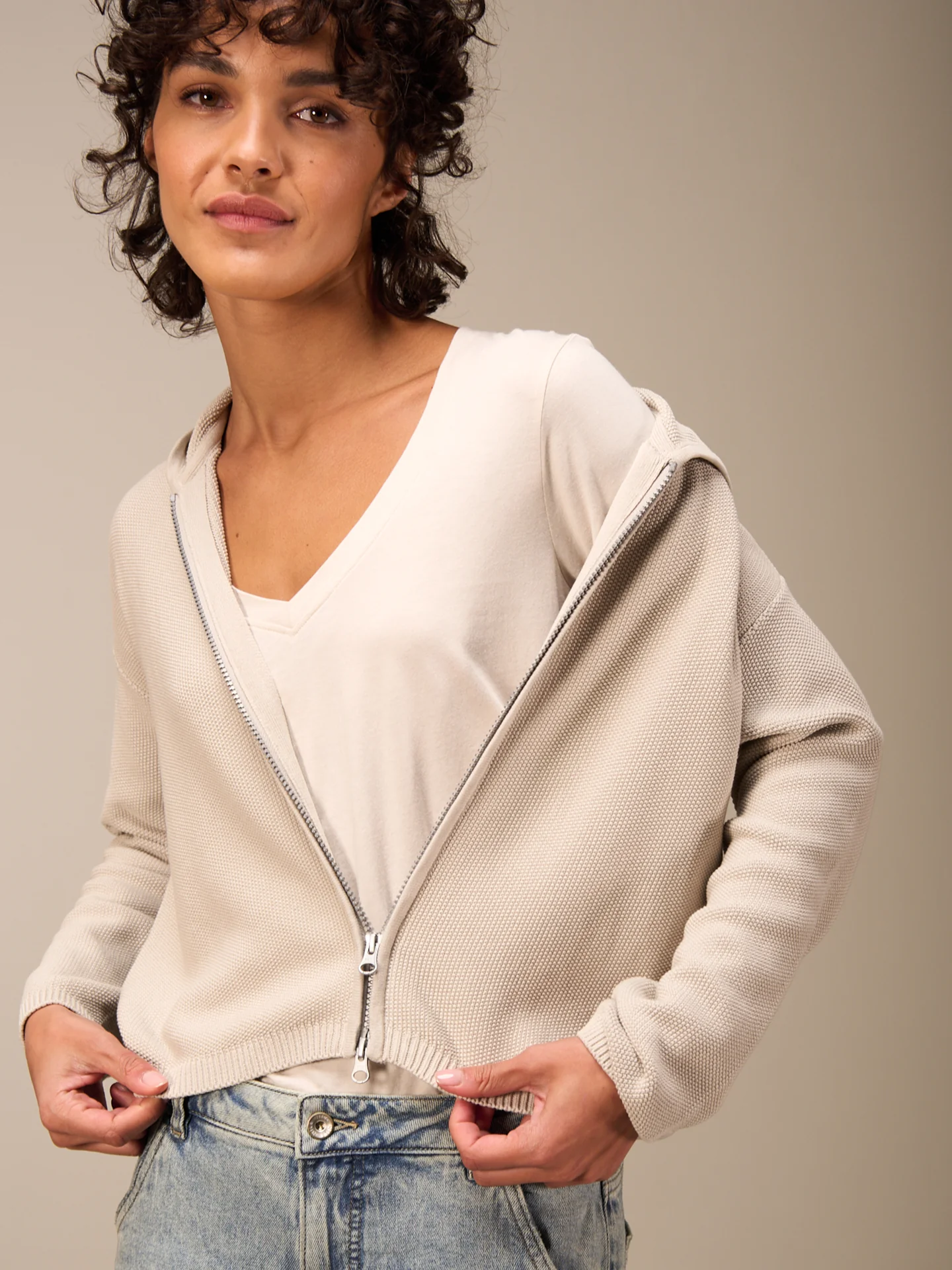 Strickjacke mit Kapuze - Image 7