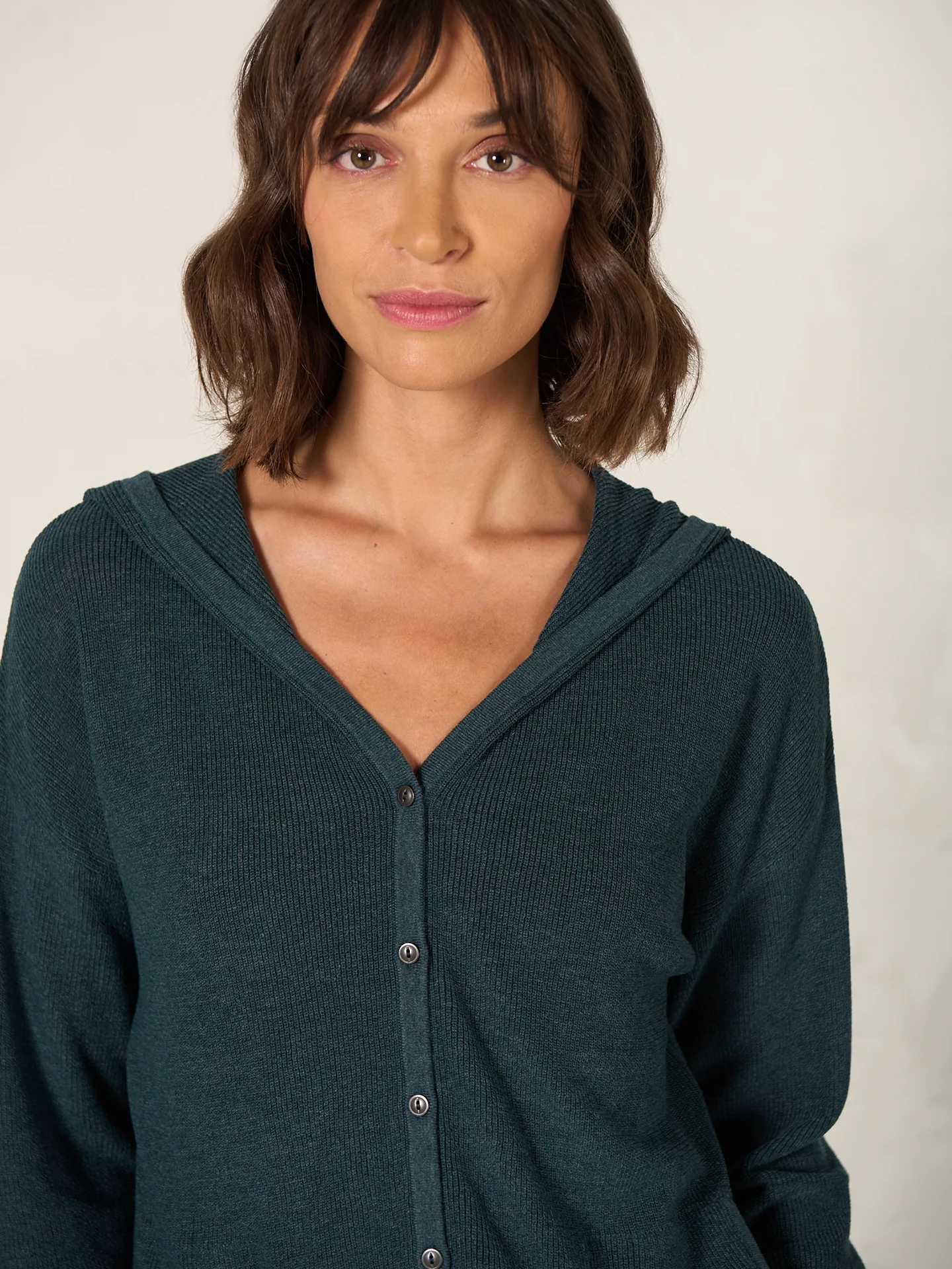 Strickjacke mit Kapuze - Image 13