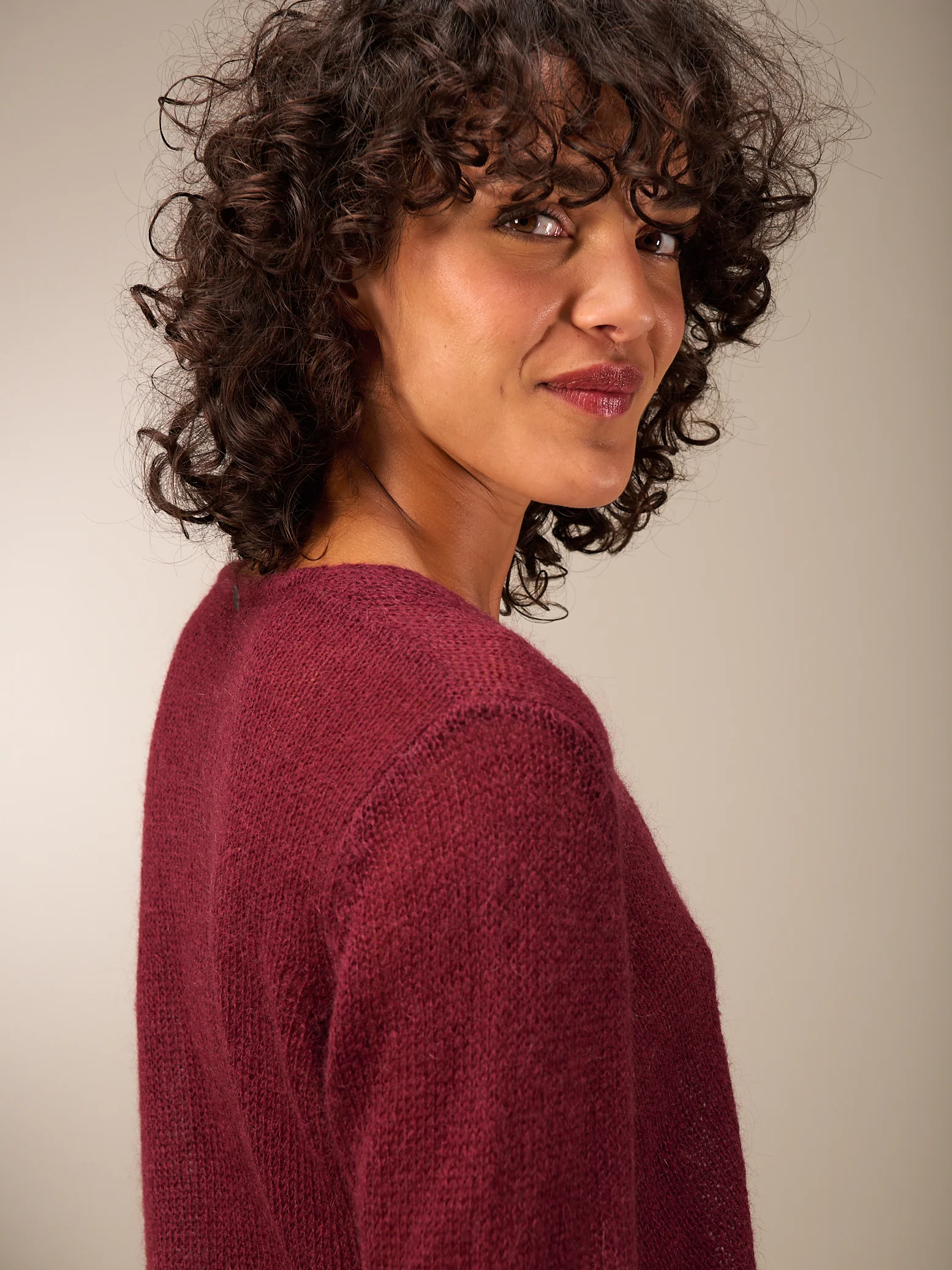 Strickjacke mit Knopfverschluss - Image 8