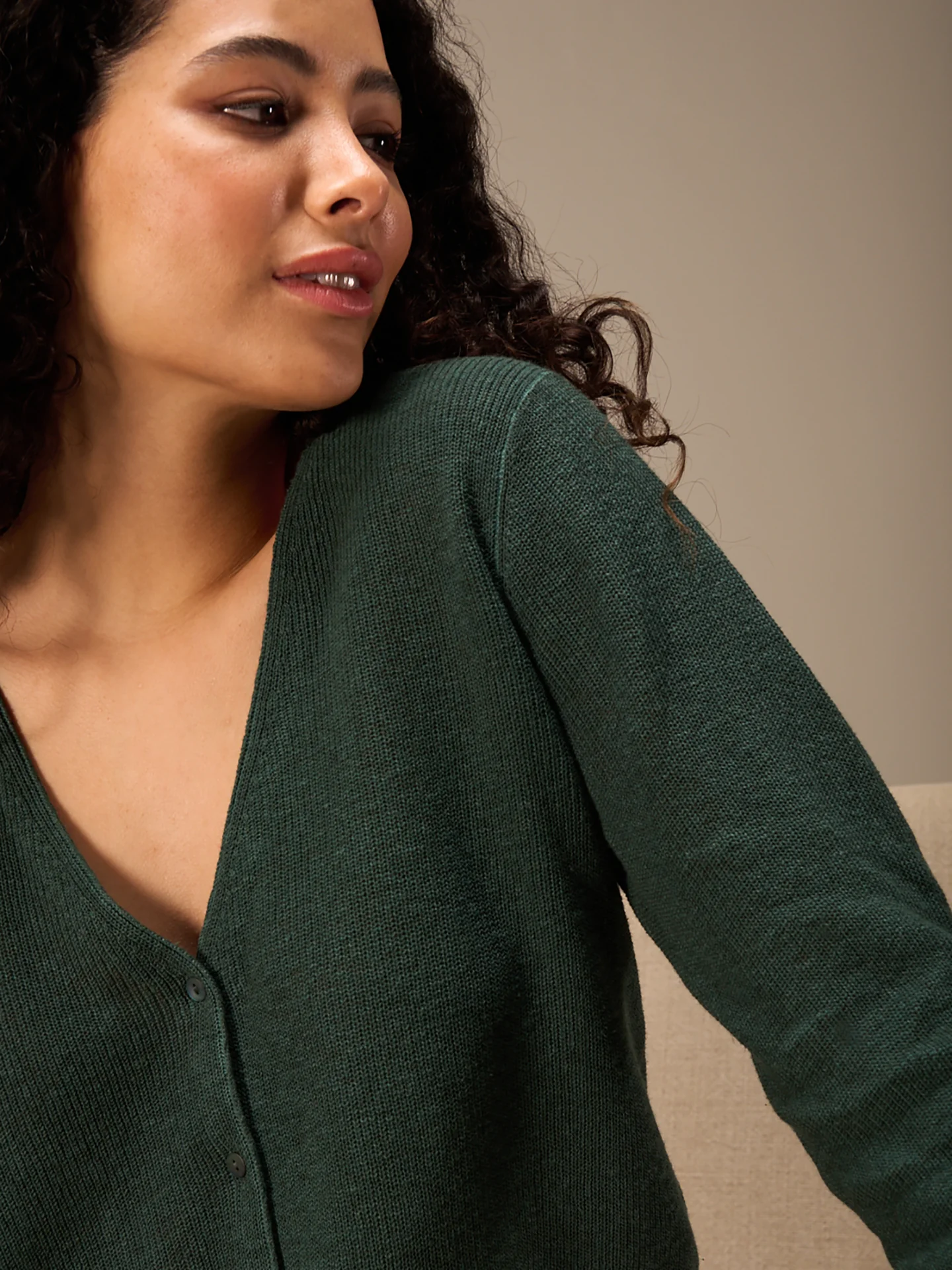 Strickjacke mit Knopfverschluss - Image 19