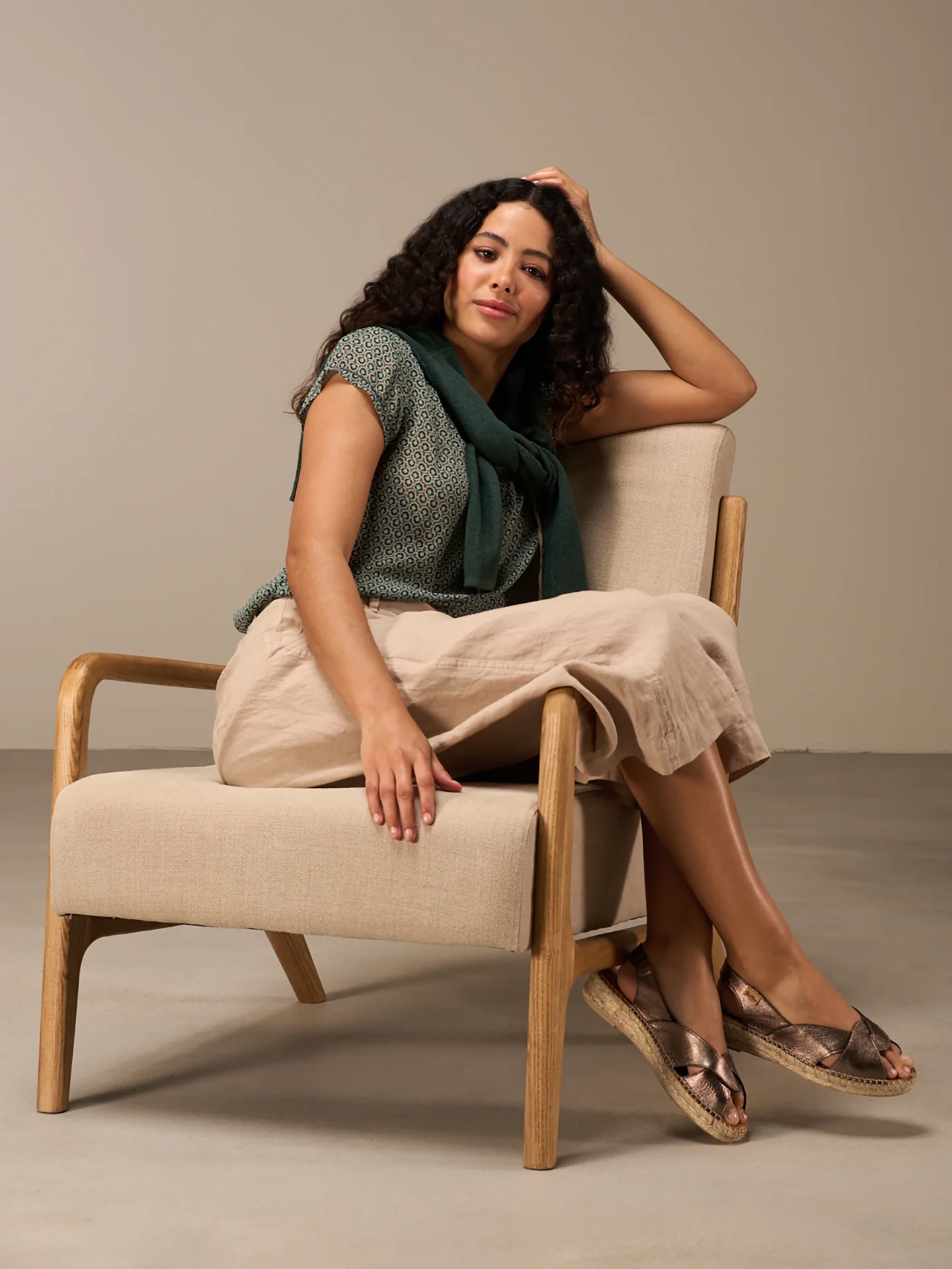 Strickjacke mit Knopfverschluss - Image 21