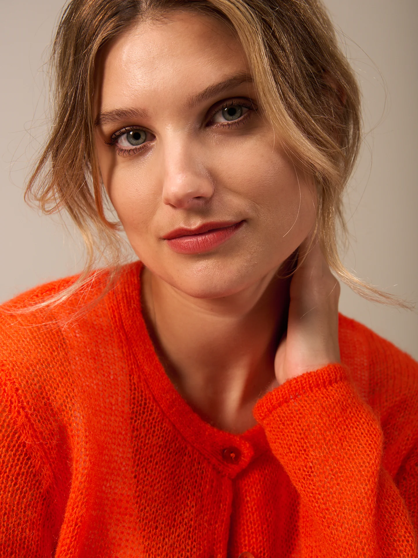 Strickjacke mit Knopfverschluss - Image 7