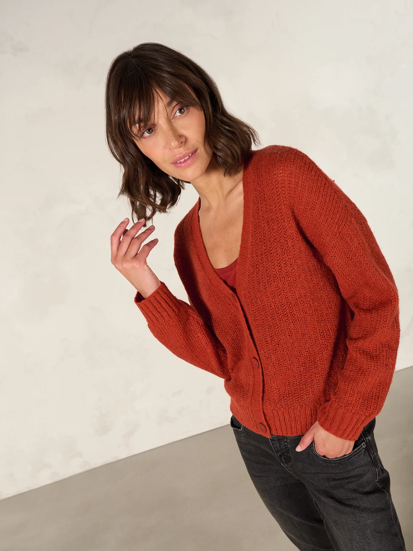 Strickjacke mit Knopfverschluss - Image 11