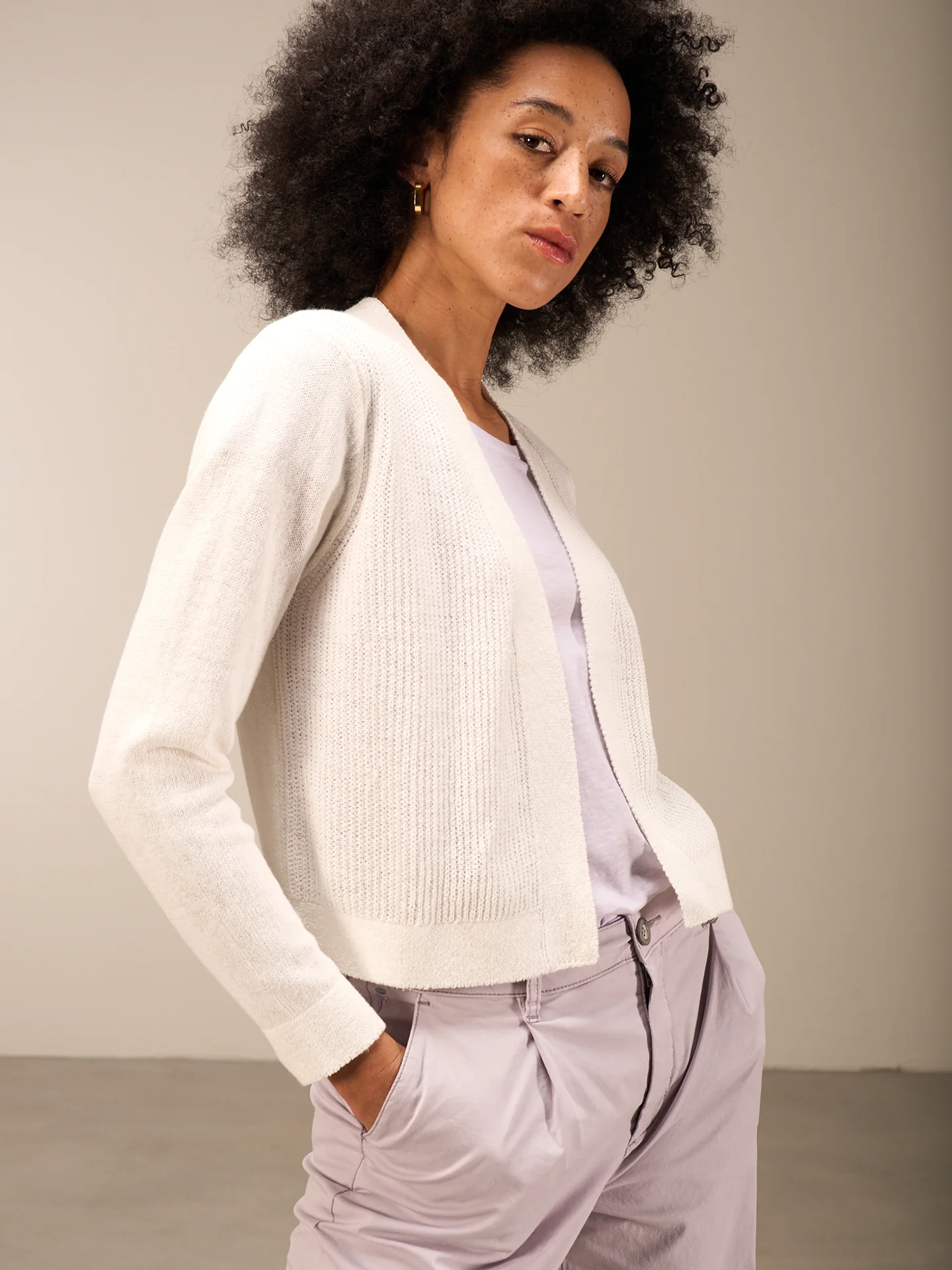 Strickjacke mit Leinen - Image 10