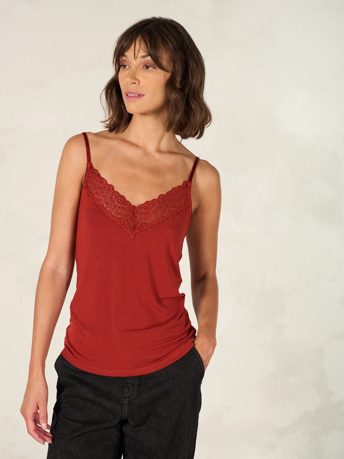 Top mit Spaghettiträgern - Image 11