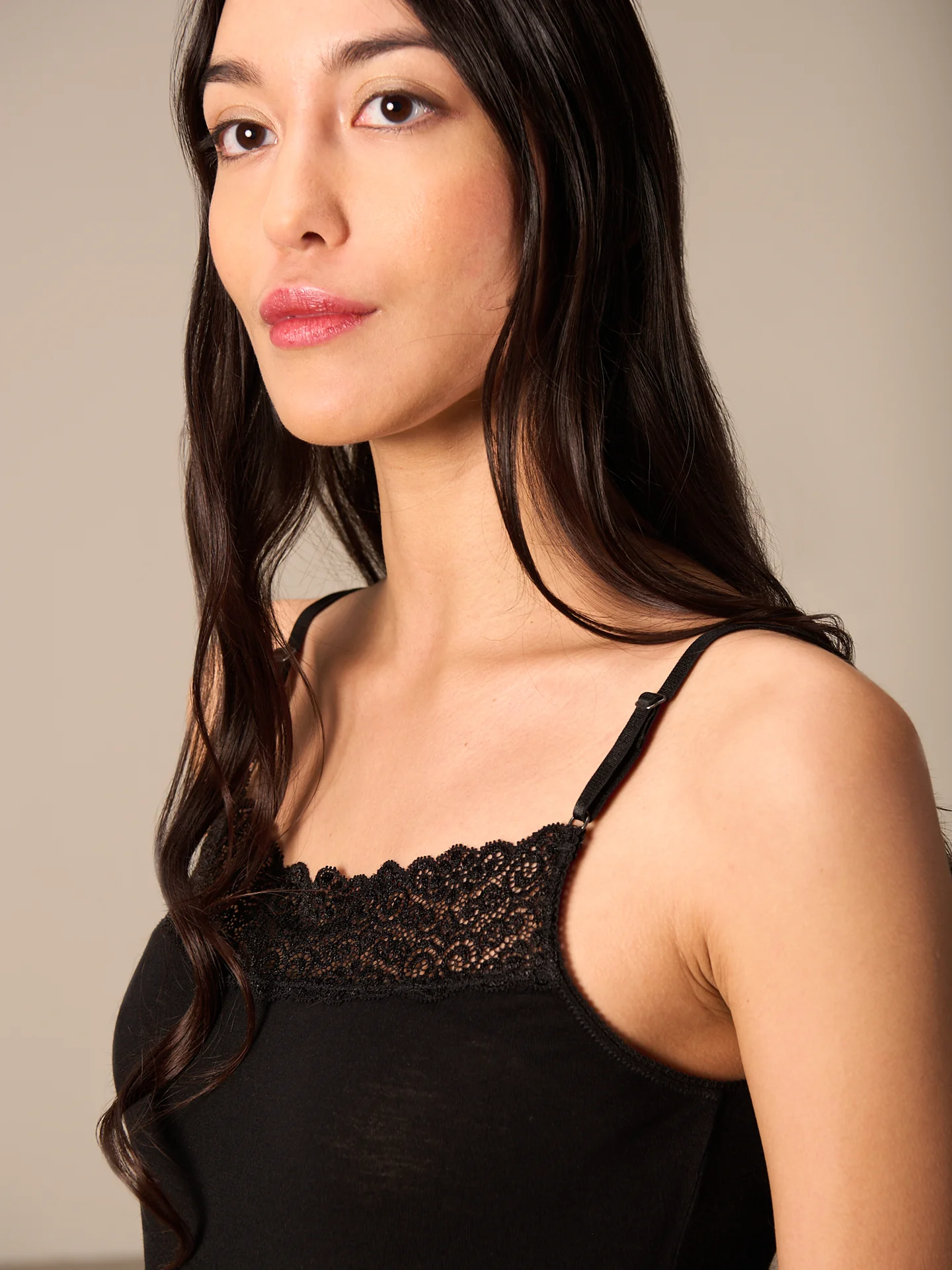 Trägertop mit Spitzenbesatz - Image 7